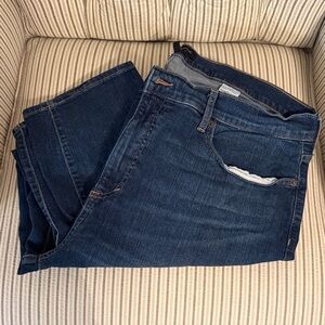 Banana Republic Curvy Girlfriend Denim Jeans in Classic Blue